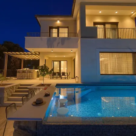 Villa Luxury Lord And Lady
