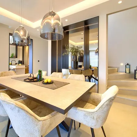 Villa Luxury Lord And Lady *
