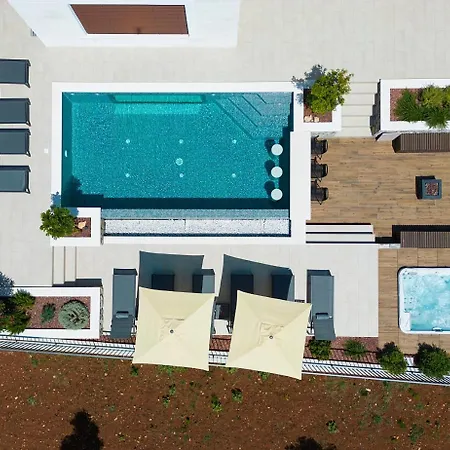 Luxury Lord And Lady Villa