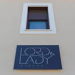 Luxury Lord And Lady Pinezići