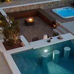 Luxury Lord And Lady Villa *