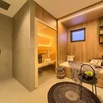 Luxury Lord And Lady *