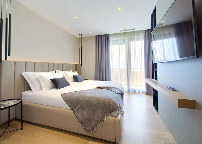 Luxury Lord And Lady Willa *